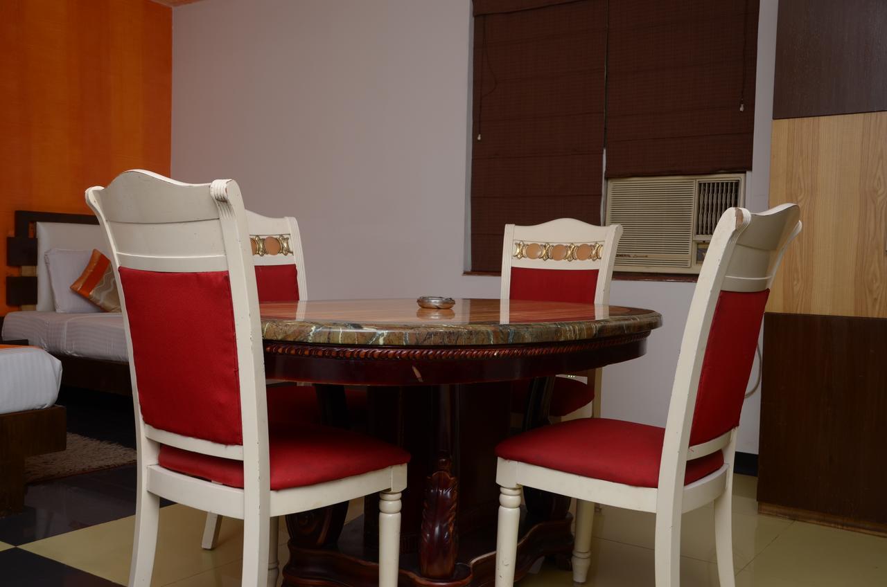 ناغبور Hotel Rahul Deluxe المظهر الخارجي الصورة