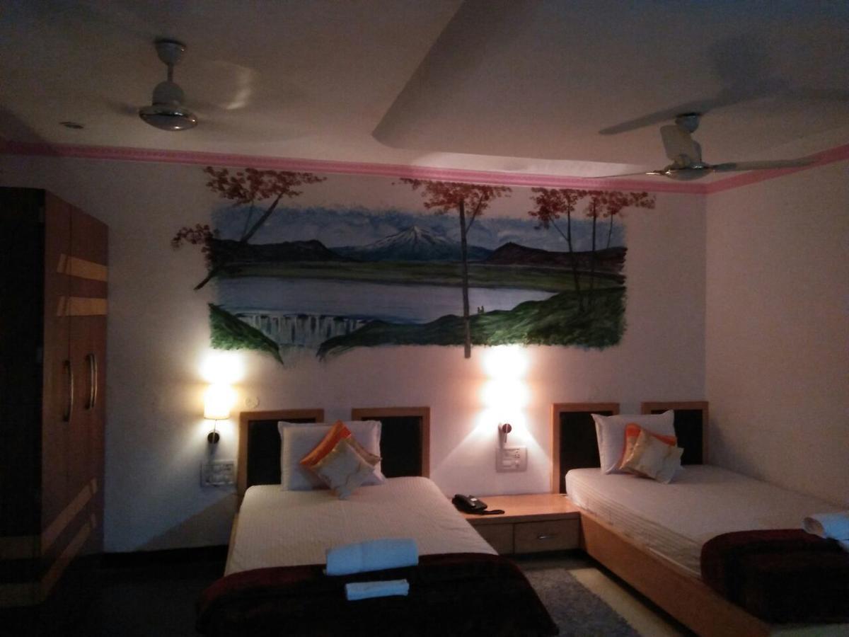 ناغبور Hotel Rahul Deluxe المظهر الخارجي الصورة